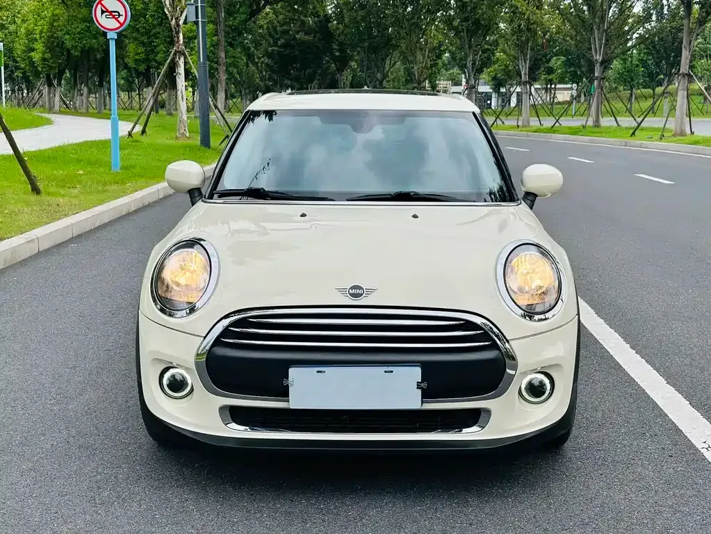 MINI Cooper (3-door) — фото 10