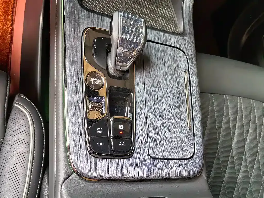 GAC Motor Trumpchi GS8 — фото 9