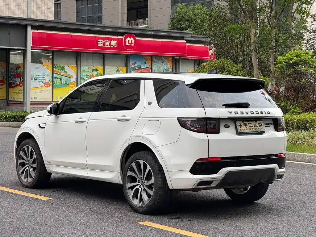 Land Rover Discovery Sport — фото 8