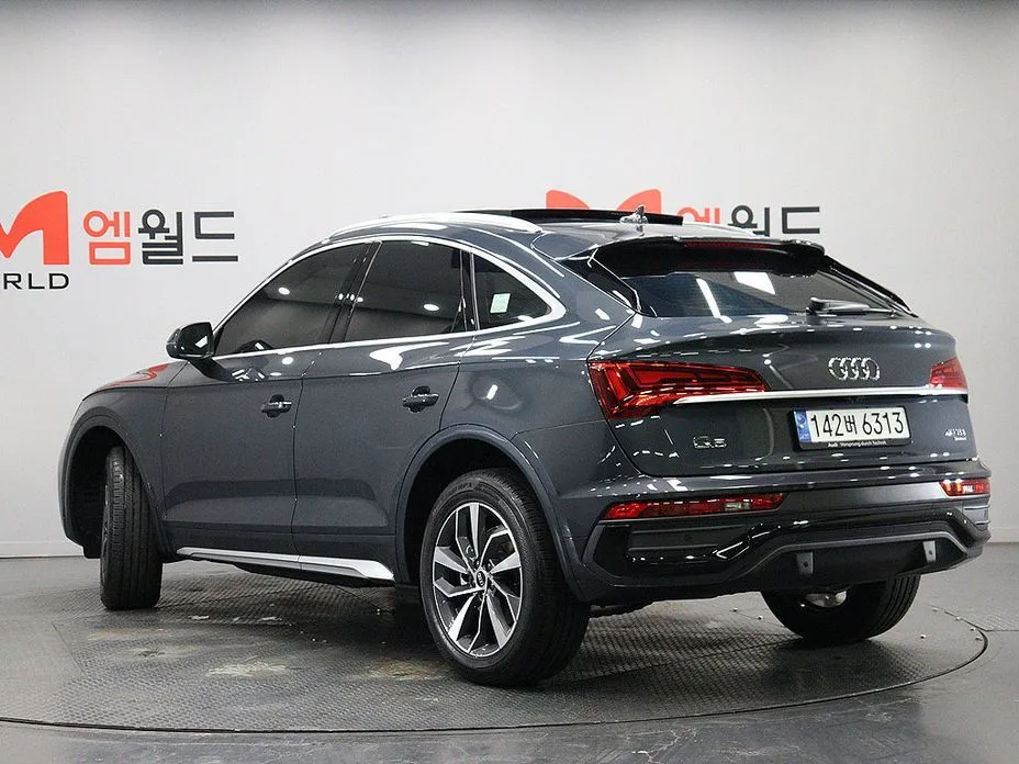 Audi Q5 — фото 10