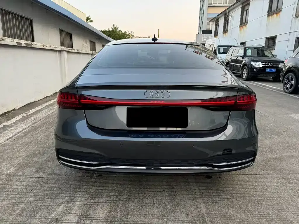 Audi A7 — фото 4