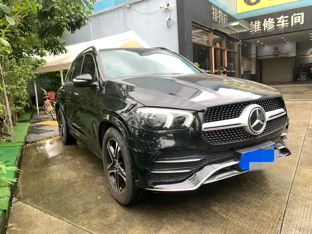 Mercedes-Benz GLE (Import) — фото 9