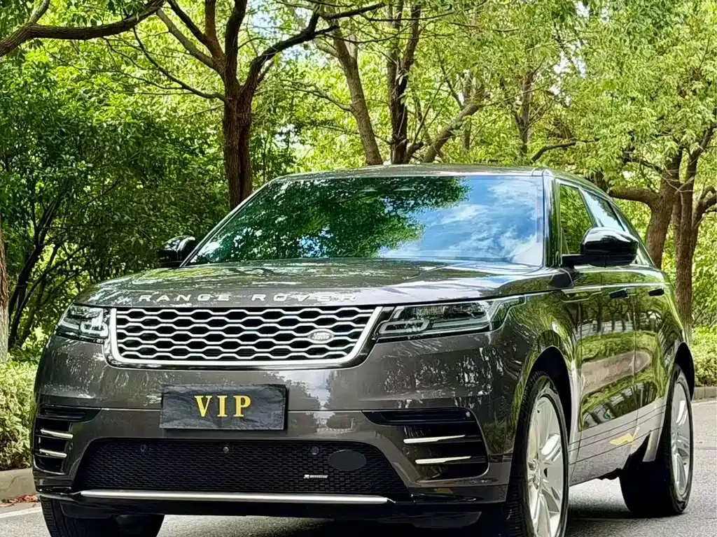Land Rover Velar — фото 1