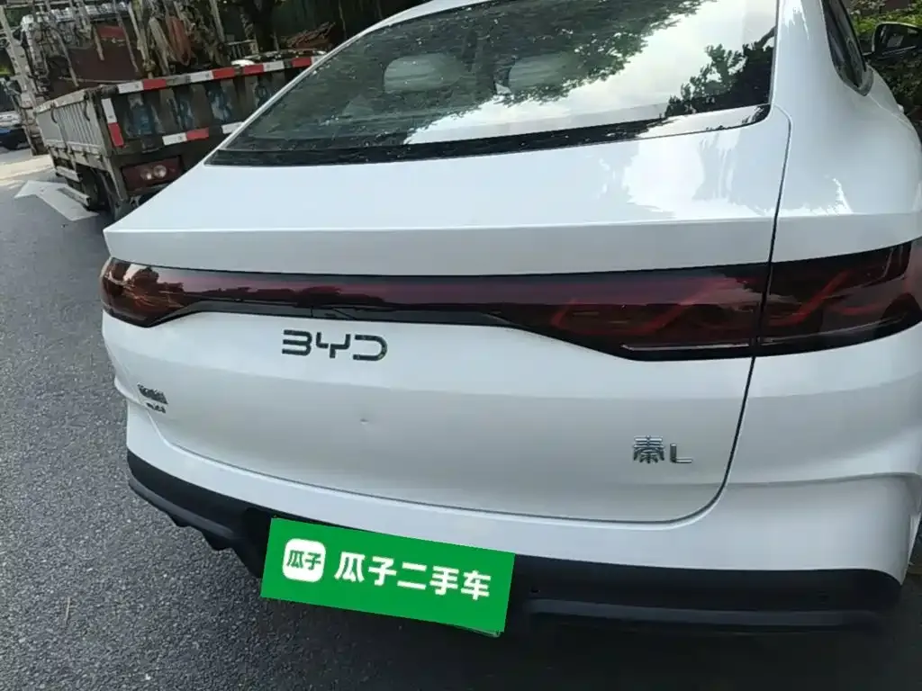 BYD Qin L — фото 10