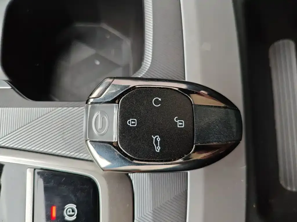 GAC Motor Trumpchi GS3 — фото 2