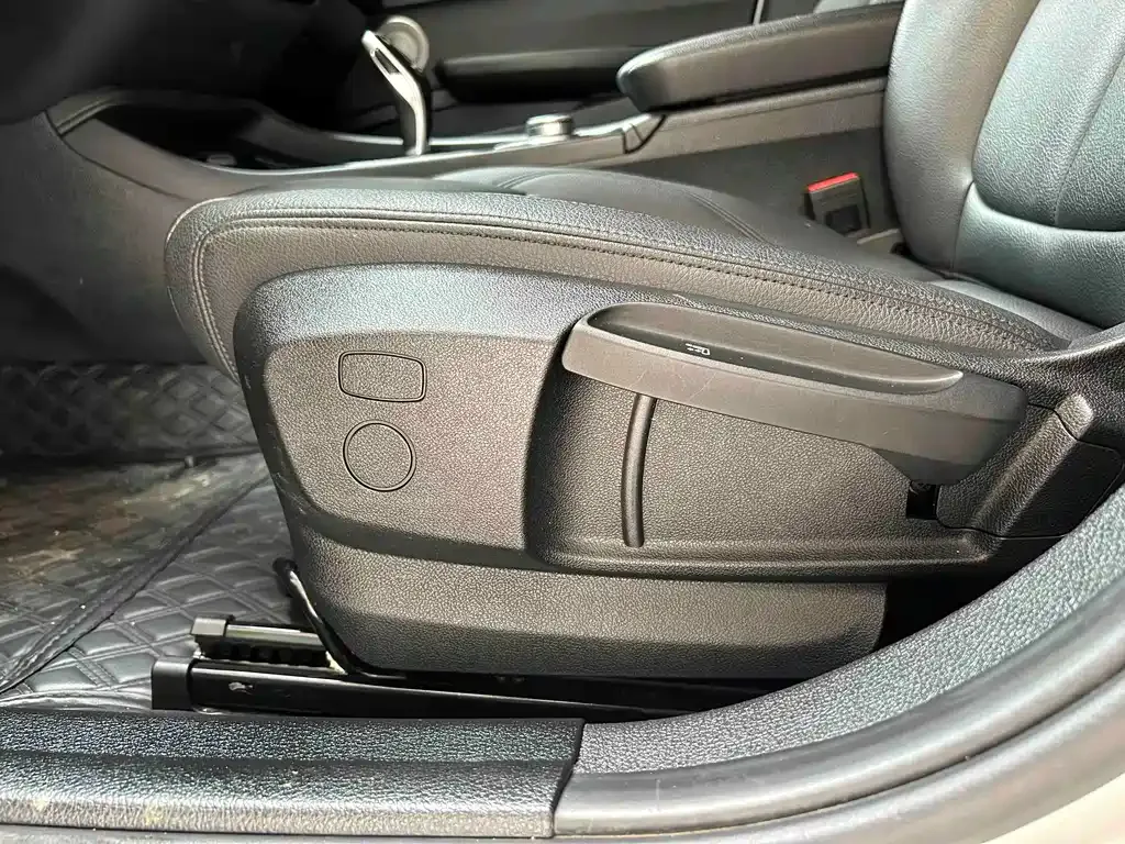 BMW 1 Series — фото 10