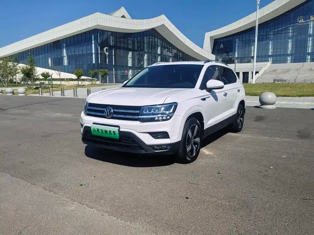 Volkswagen Tharu — фото 1
