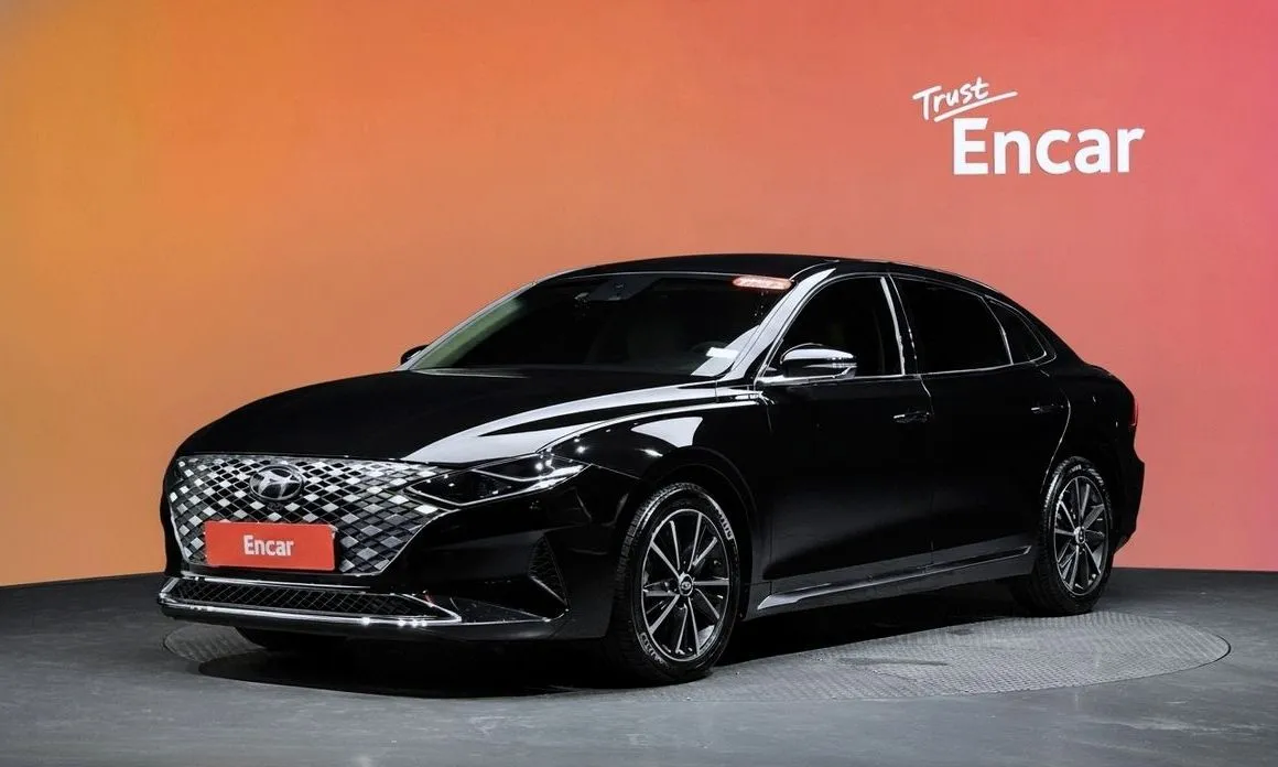 Hyundai Grandeur — фото 1