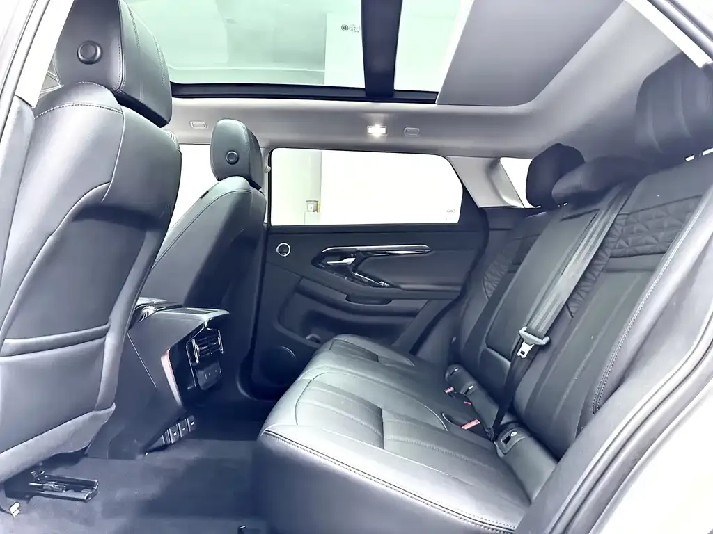 Land Rover Evoque — фото 6