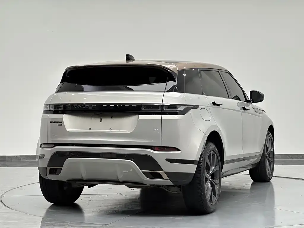 Land Rover Evoque — фото 10