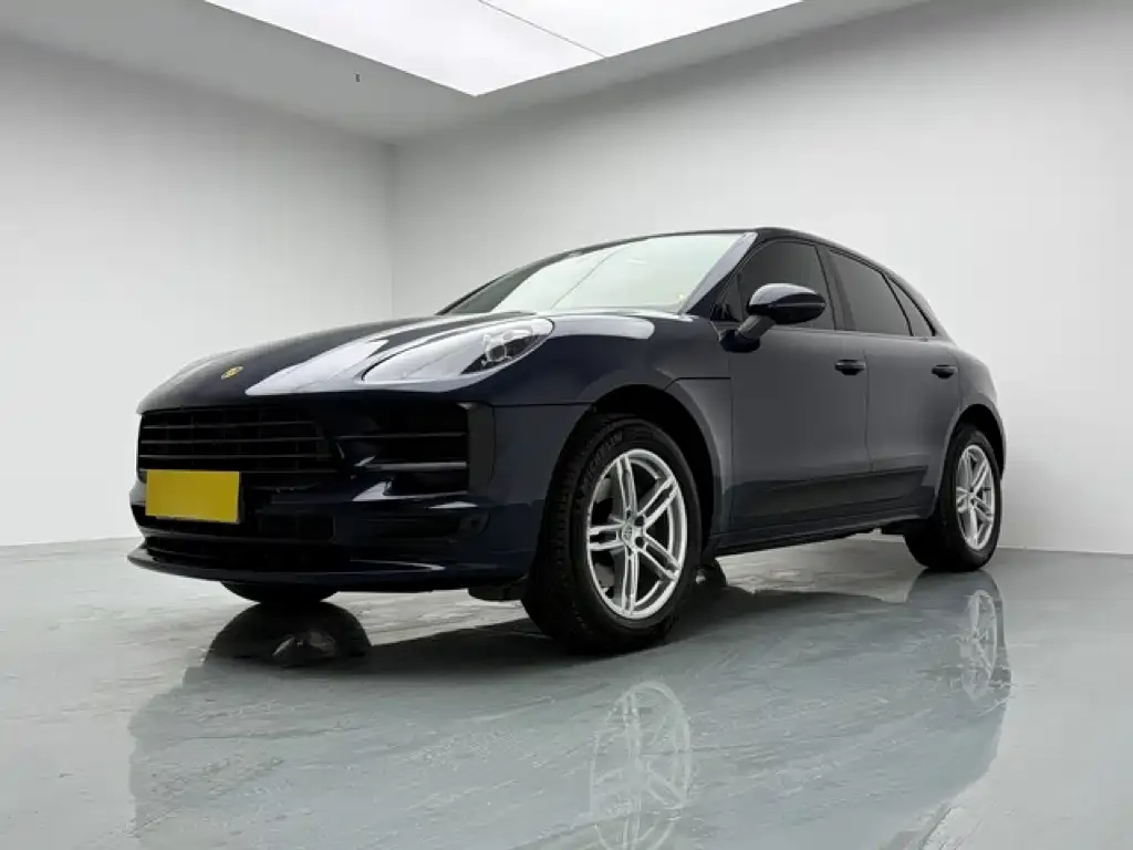 Porsche Macan — фото 1