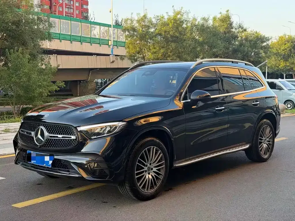 Mercedes-Benz GLC — фото 1