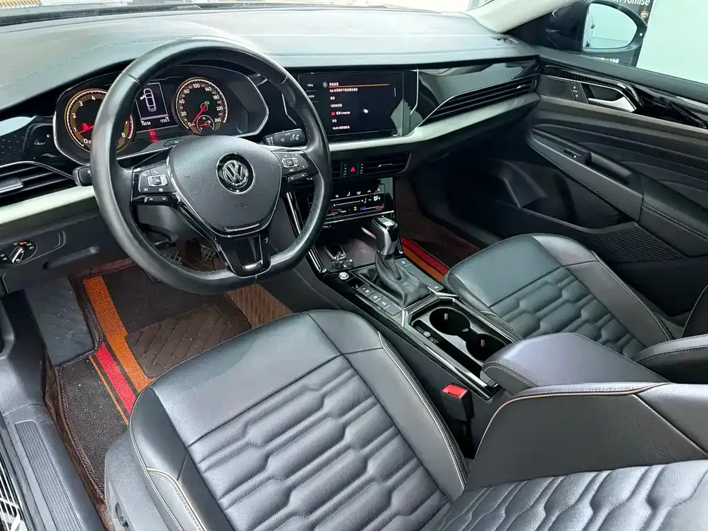 Volkswagen Passat — фото 7