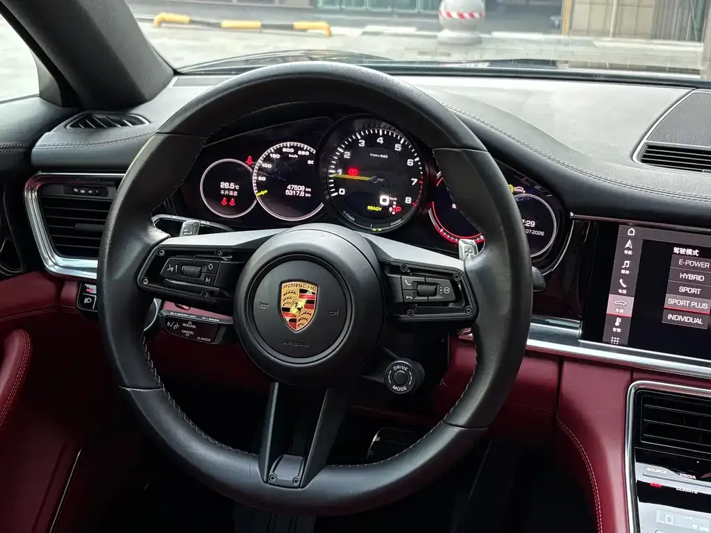 Porsche Panamera Hybrid — фото 4