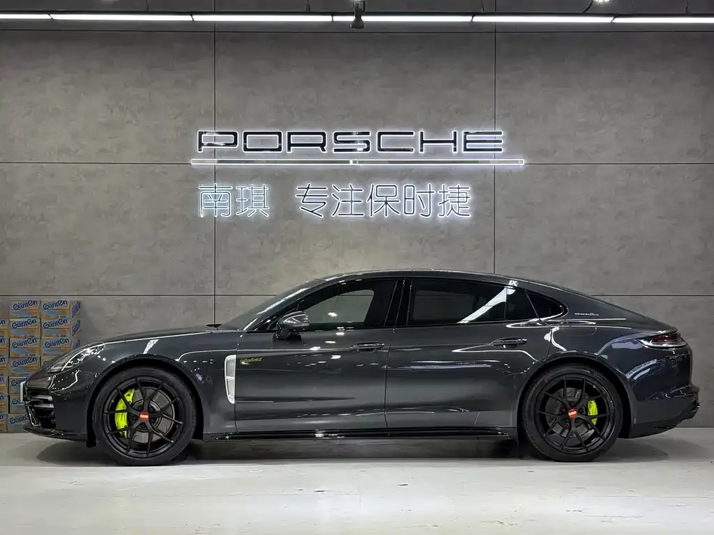 Porsche Panamera Hybrid — фото 8