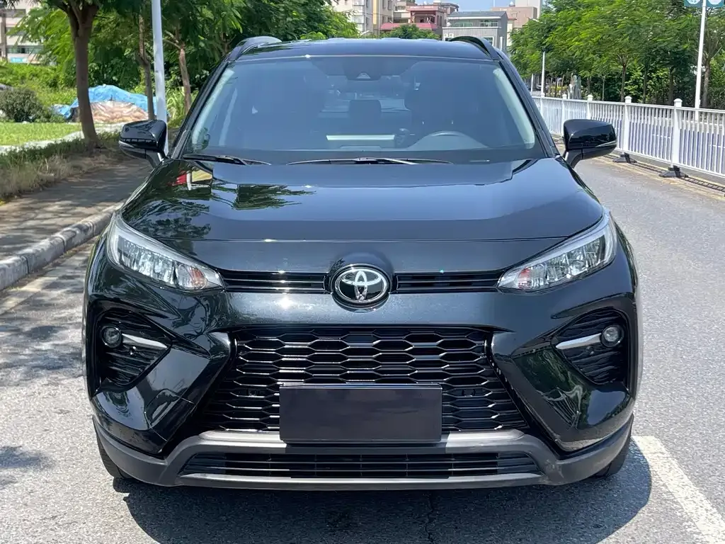 Toyota Wildlander — фото 10