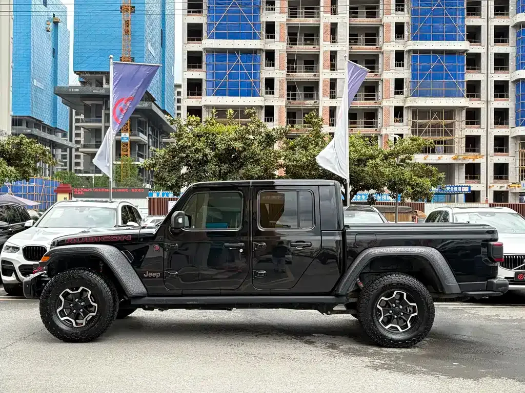 Jeep Gladiator — фото 7