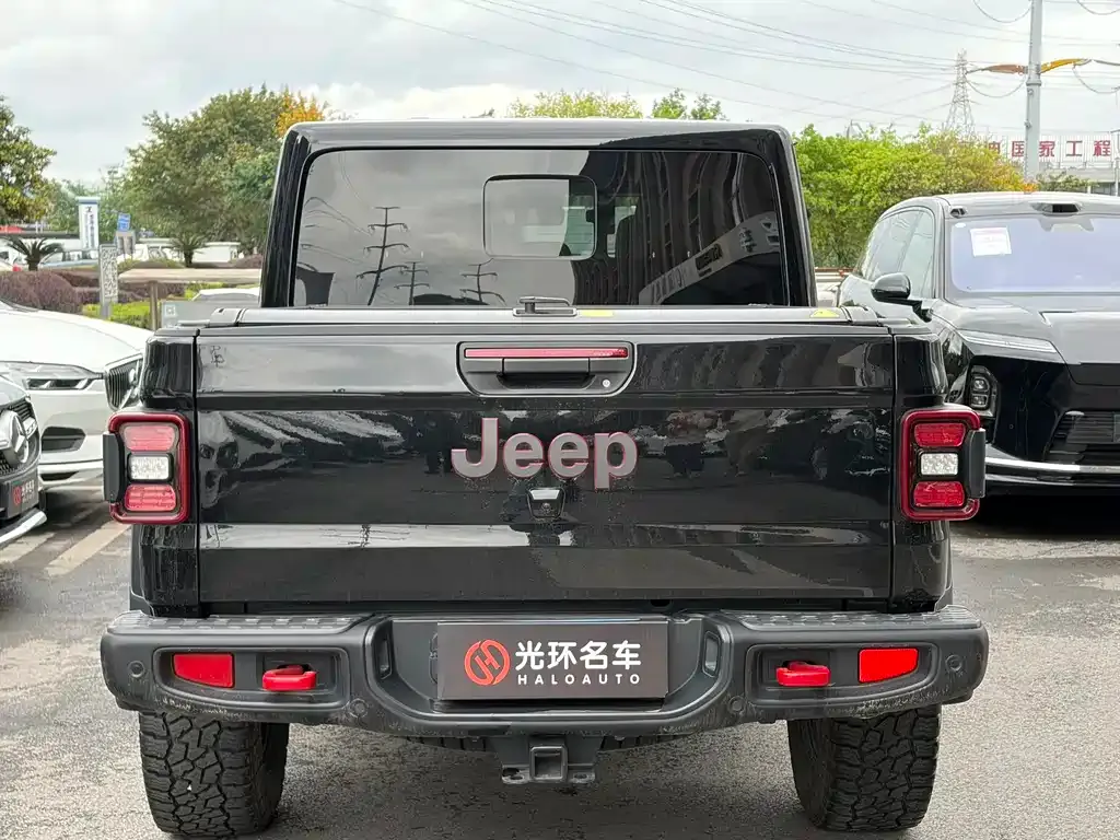 Jeep Gladiator — фото 3