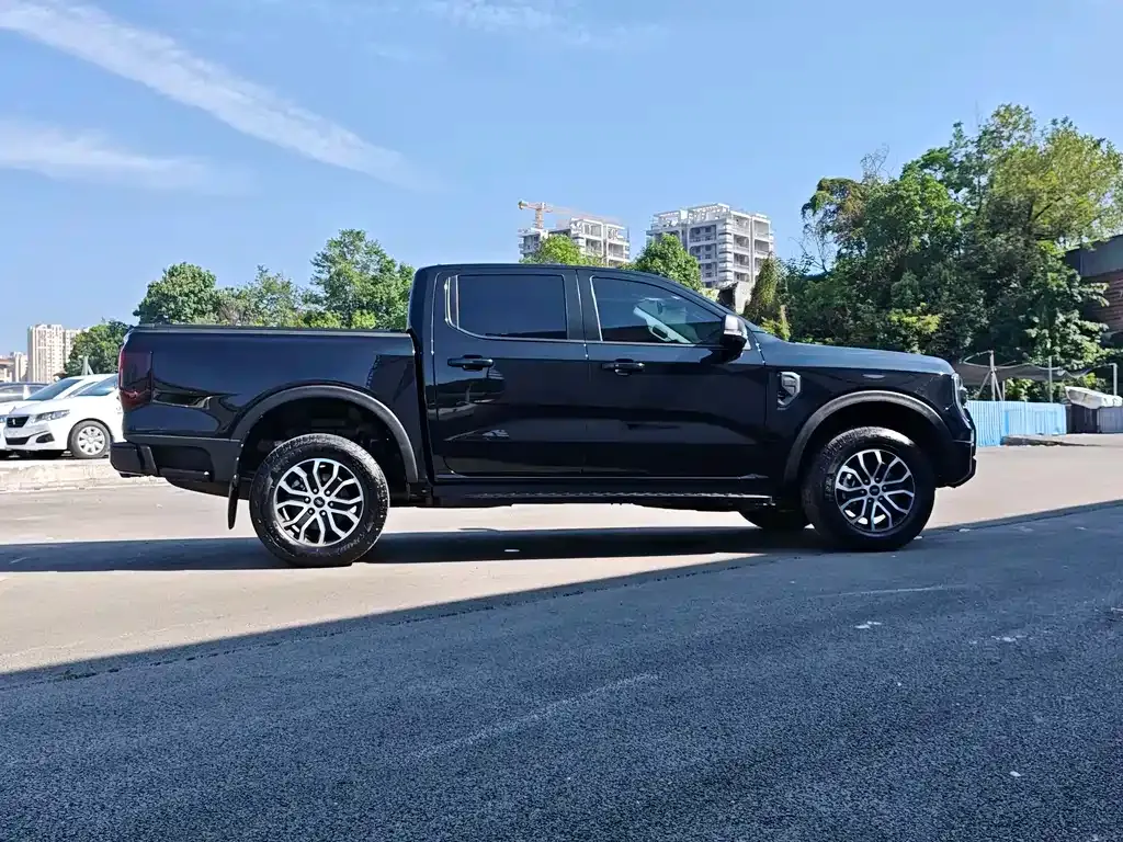 Ford Ranger — фото 10