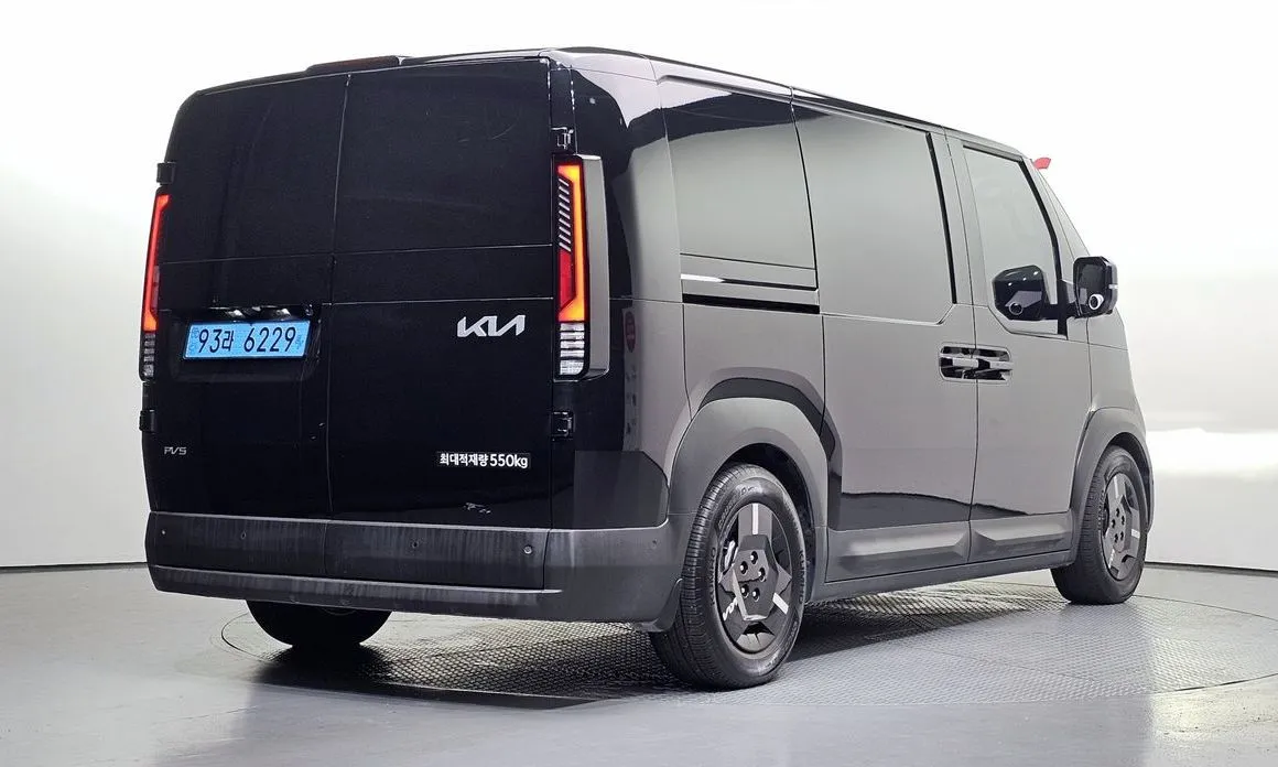 Kia PV5 — фото 2