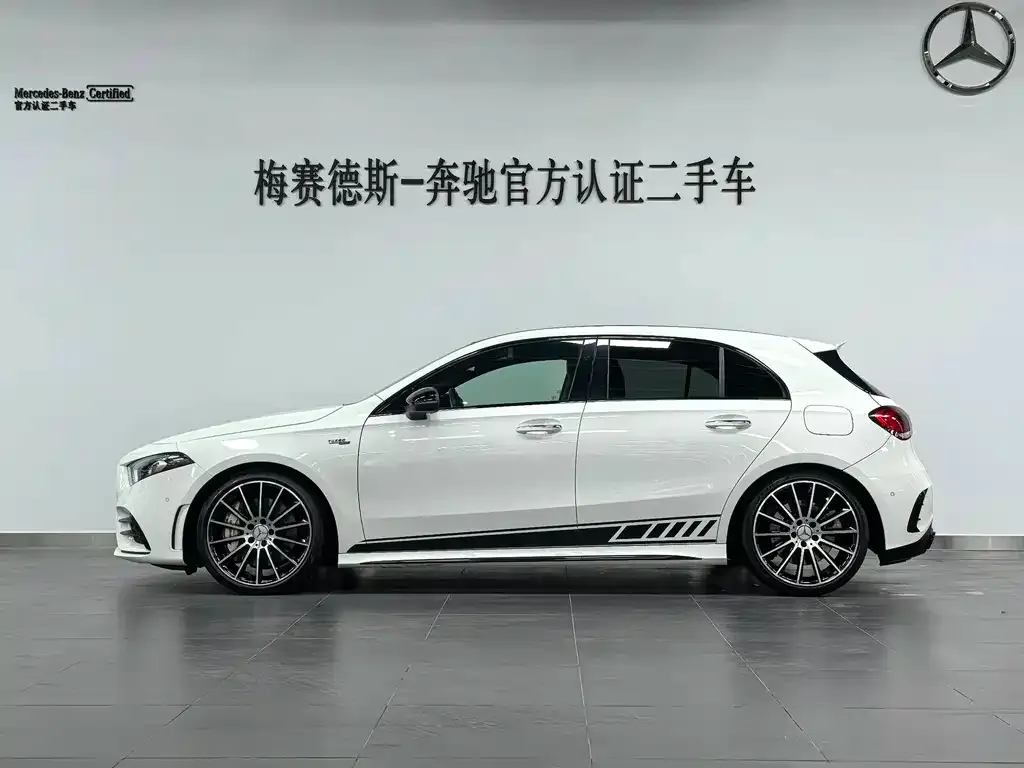 Mercedes-Benz A-Class AMG (Import) — фото 7