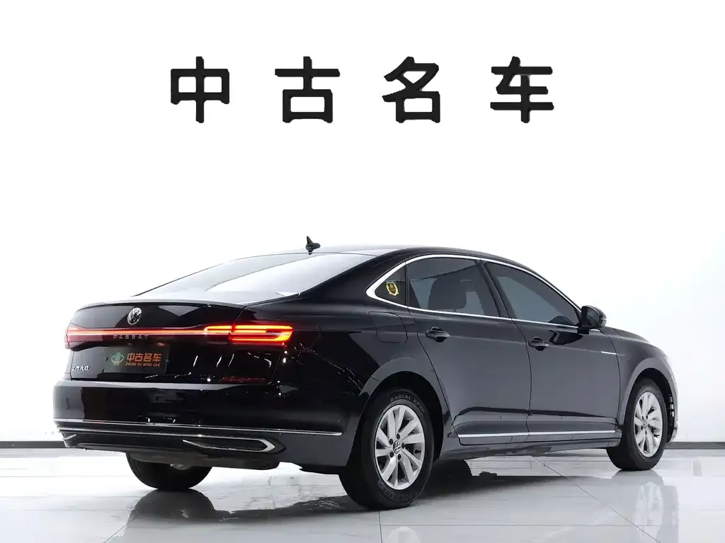 Volkswagen Passat — фото 4