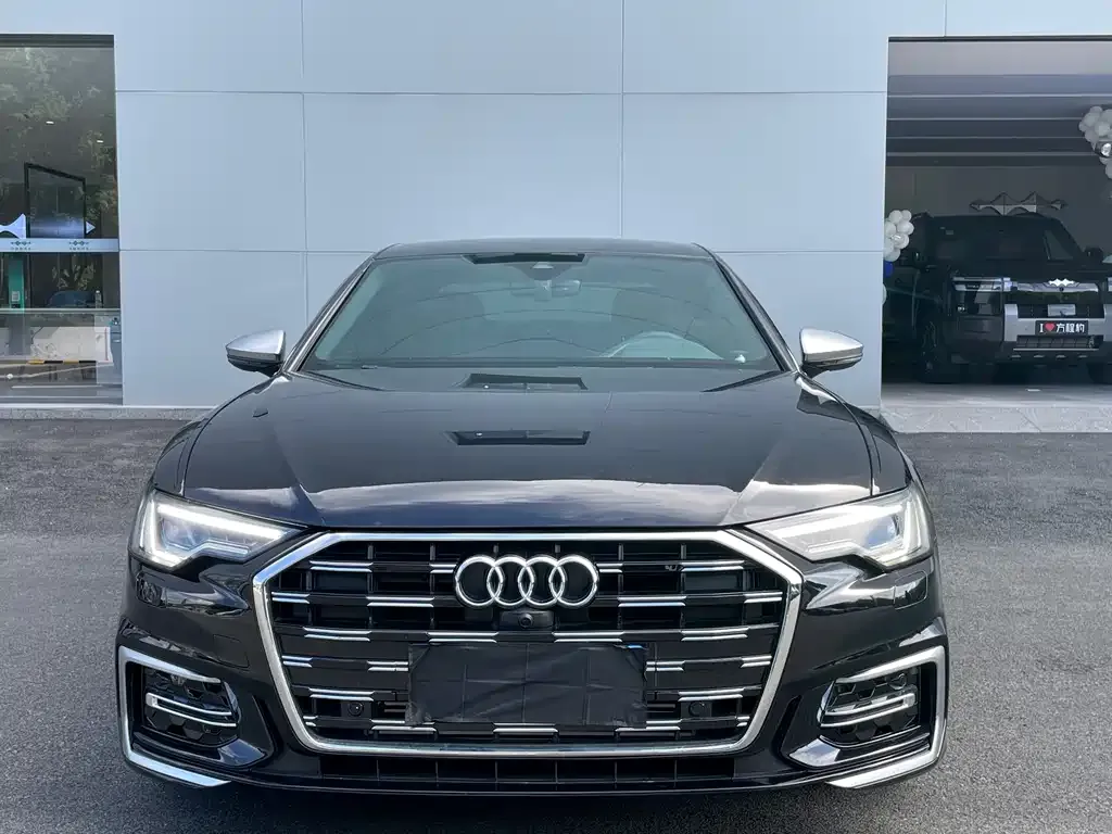 Audi A6L — фото 5