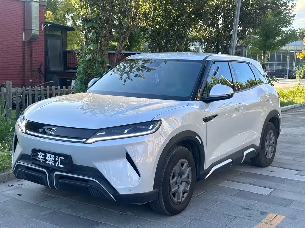 BYD Yuan UP — фото 1
