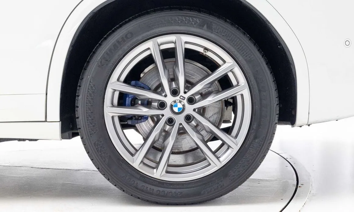BMW X3 — фото 10