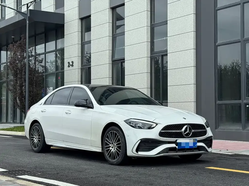 Mercedes-Benz C-Class — фото 2