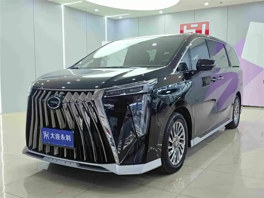 GAC Motor Trumpchi M8 — фото 1