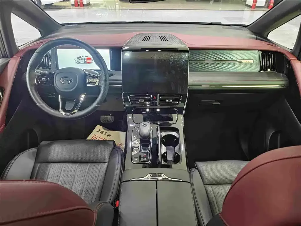 GAC Motor Trumpchi M8 — фото 8