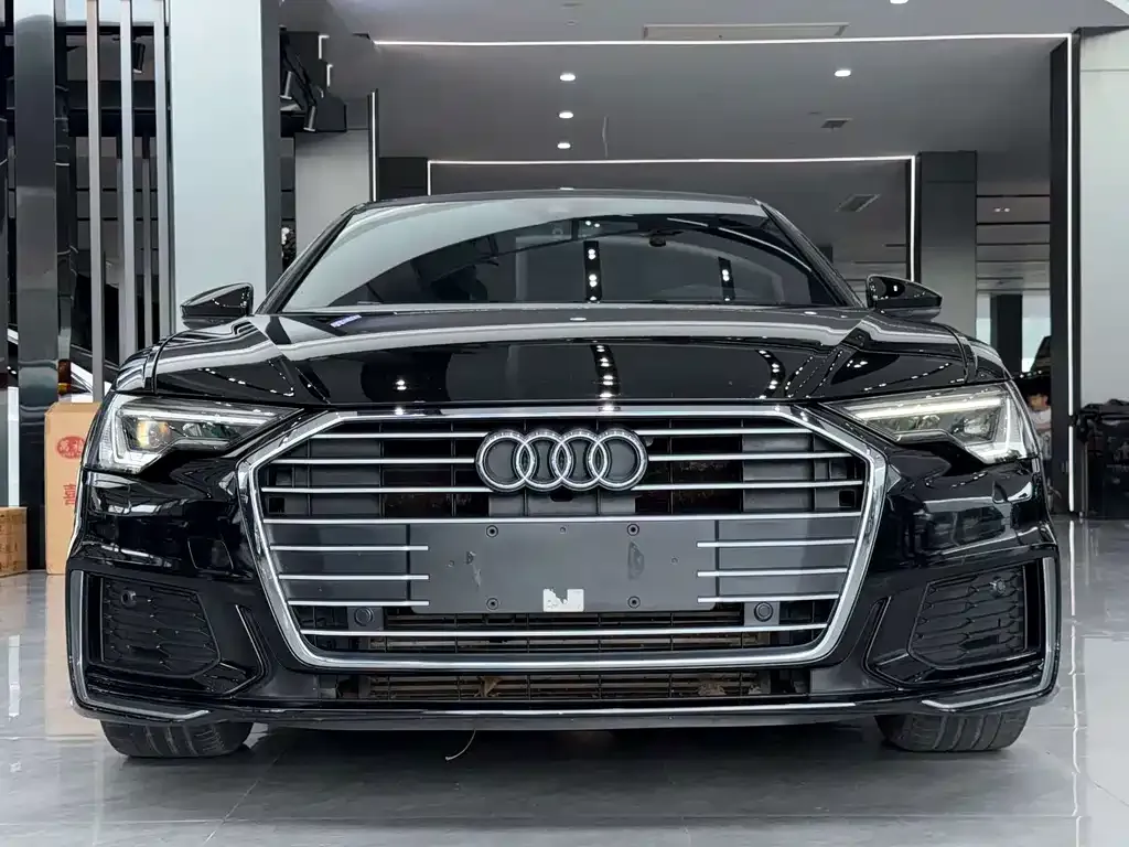 Audi A6L — фото 2