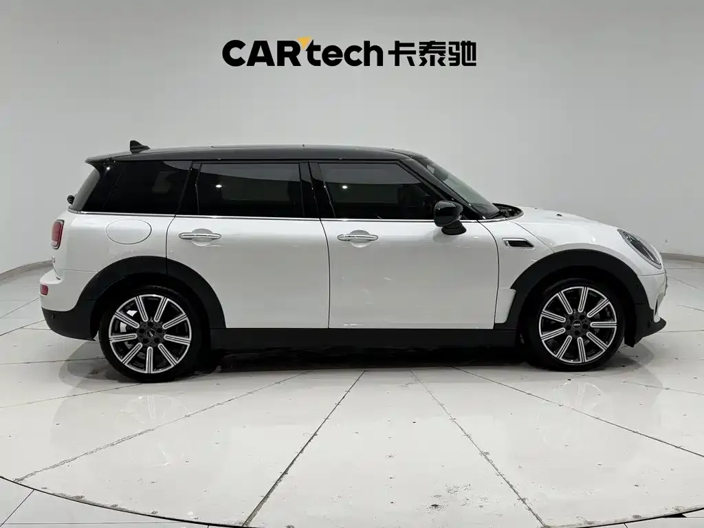 MINI Clubman — фото 8