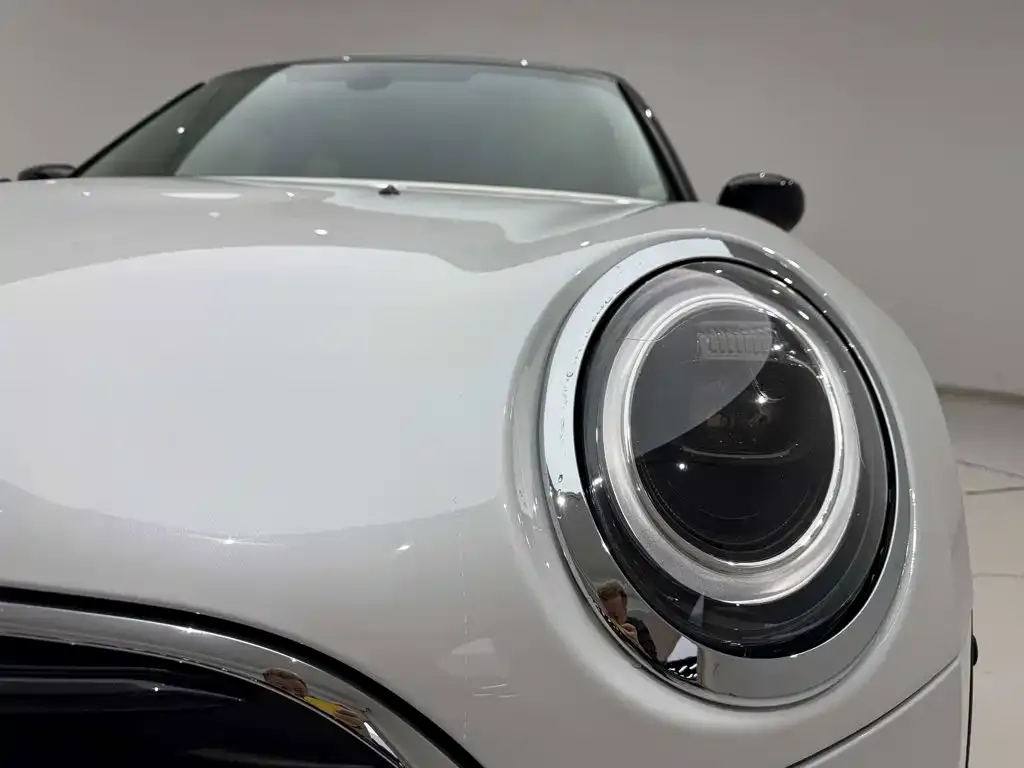 MINI Clubman — фото 9