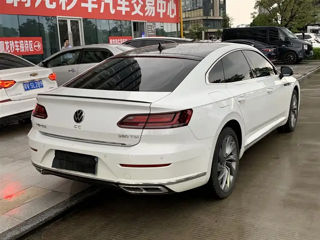 Volkswagen CC — фото 7