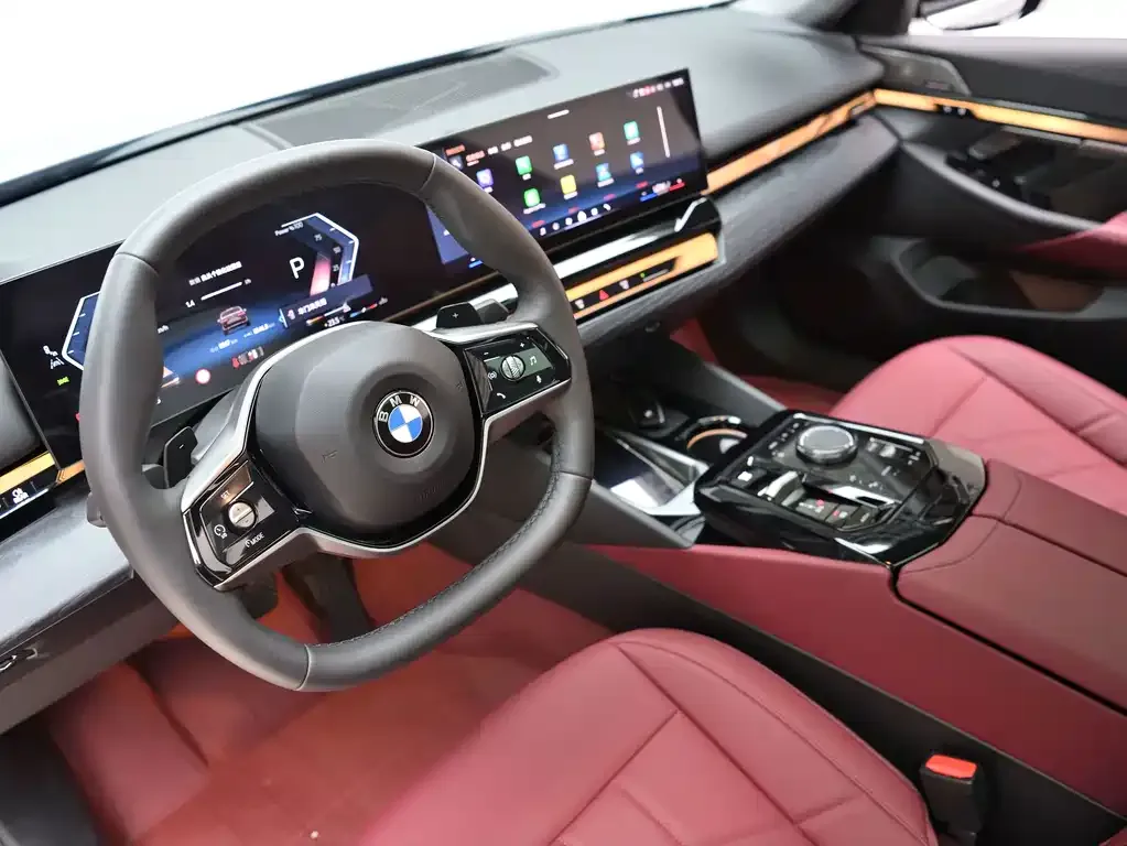 BMW 5 Series — фото 10