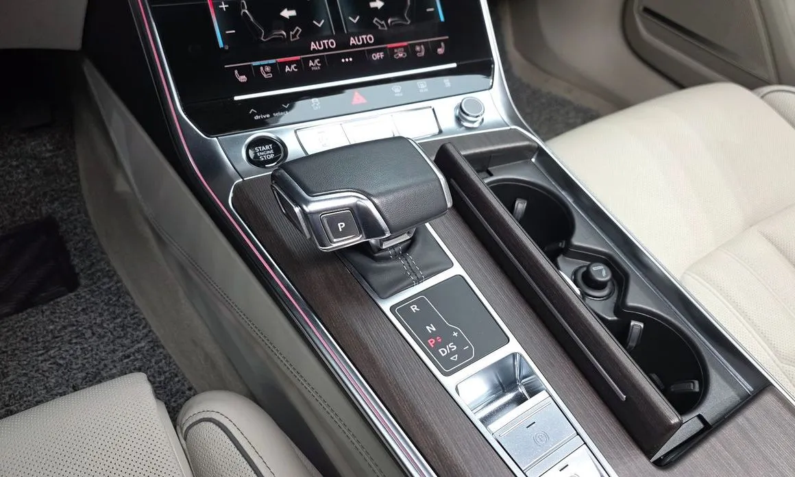Audi A7 — фото 10