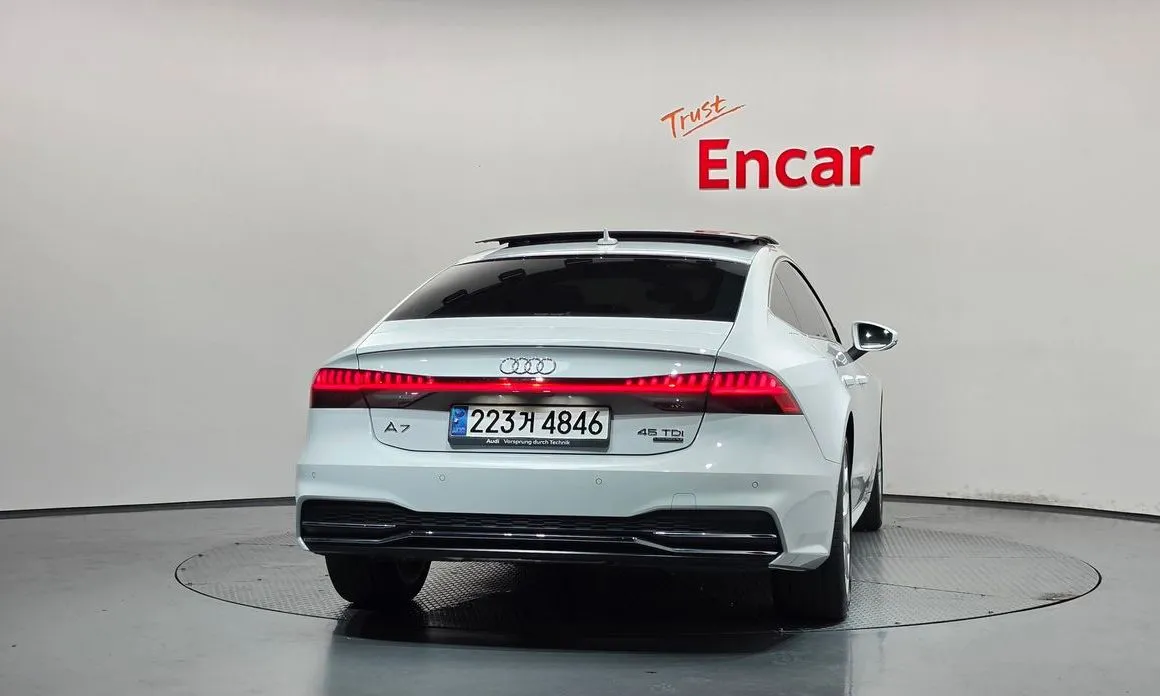 Audi A7 — фото 4