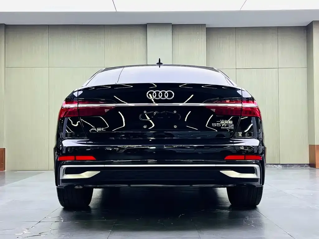 Audi A6L — фото 2