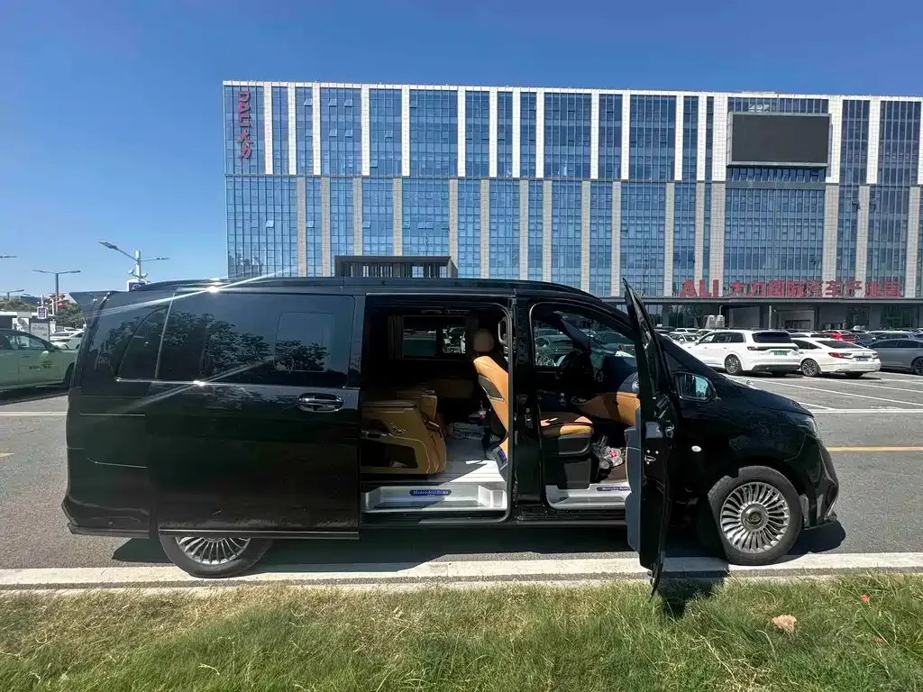 Mercedes-Benz Vito — фото 5