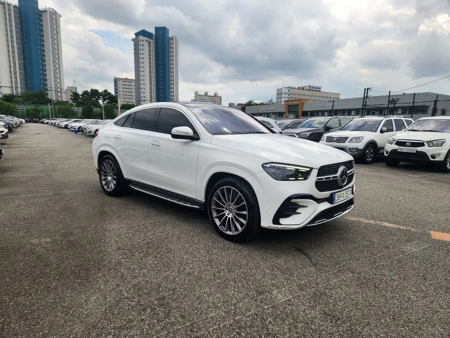 Mercedes-Benz GLE-Class — фото 6