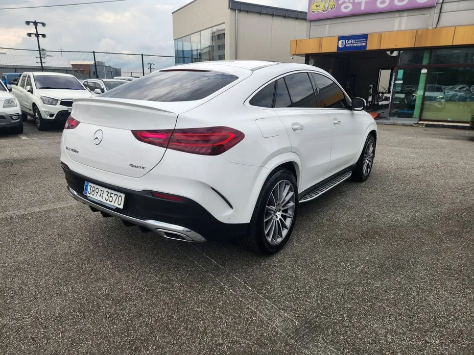Mercedes-Benz GLE-Class — фото 10
