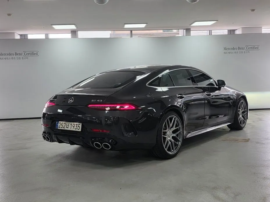 Mercedes-Benz AMG GT — фото 10