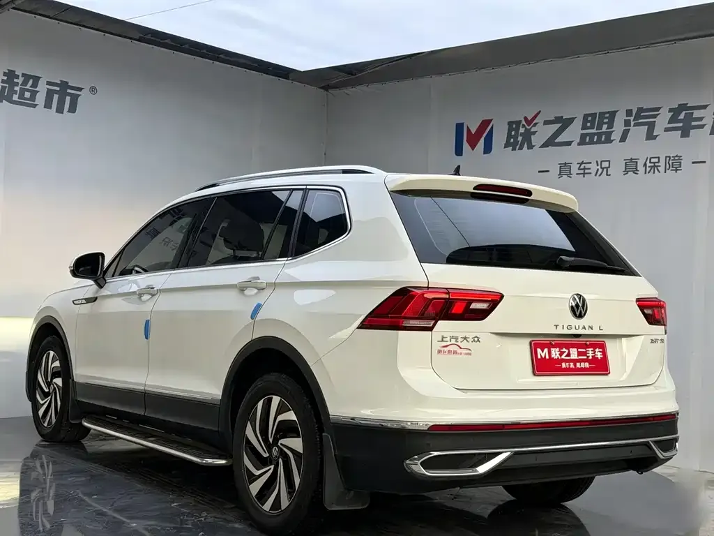 Volkswagen Tiguan L — фото 6
