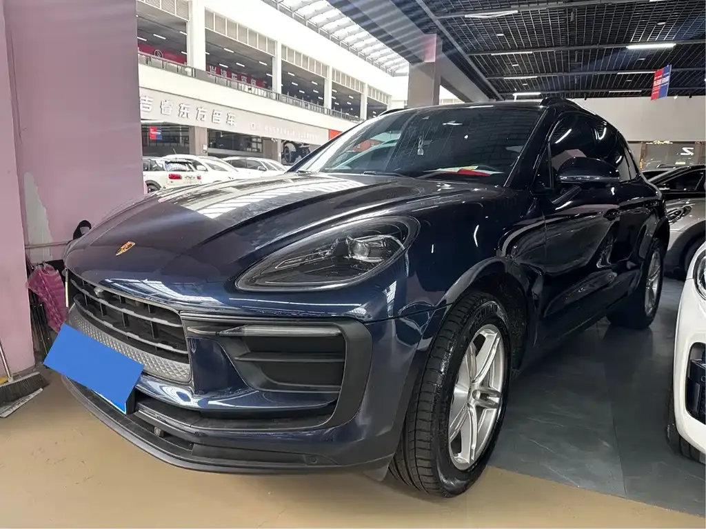 Porsche Macan — фото 1