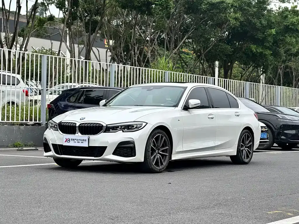 BMW 3 Series — фото 1