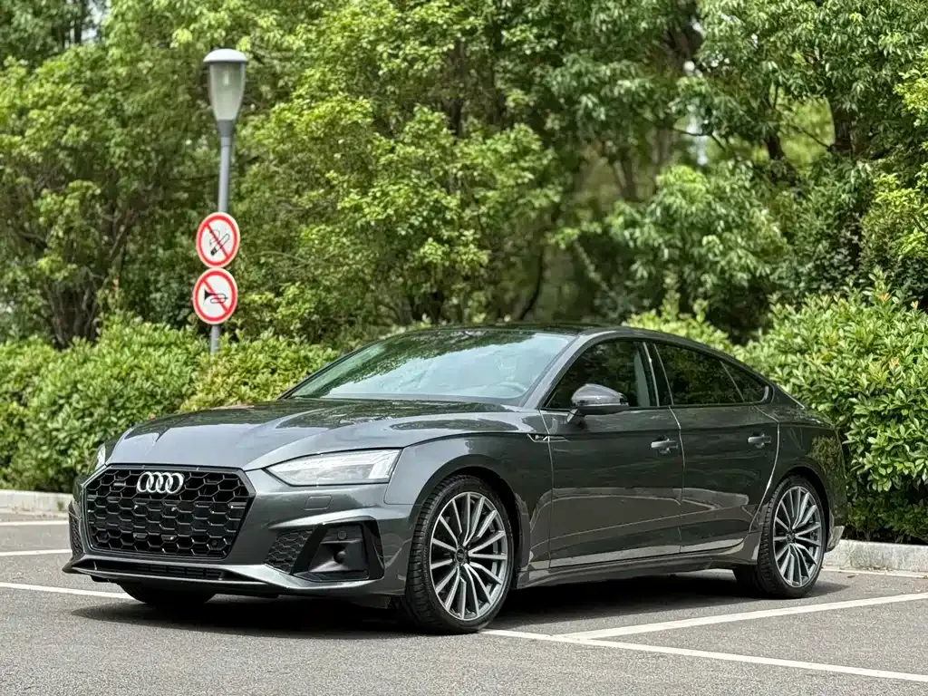 Audi A5 (Import) — фото 1
