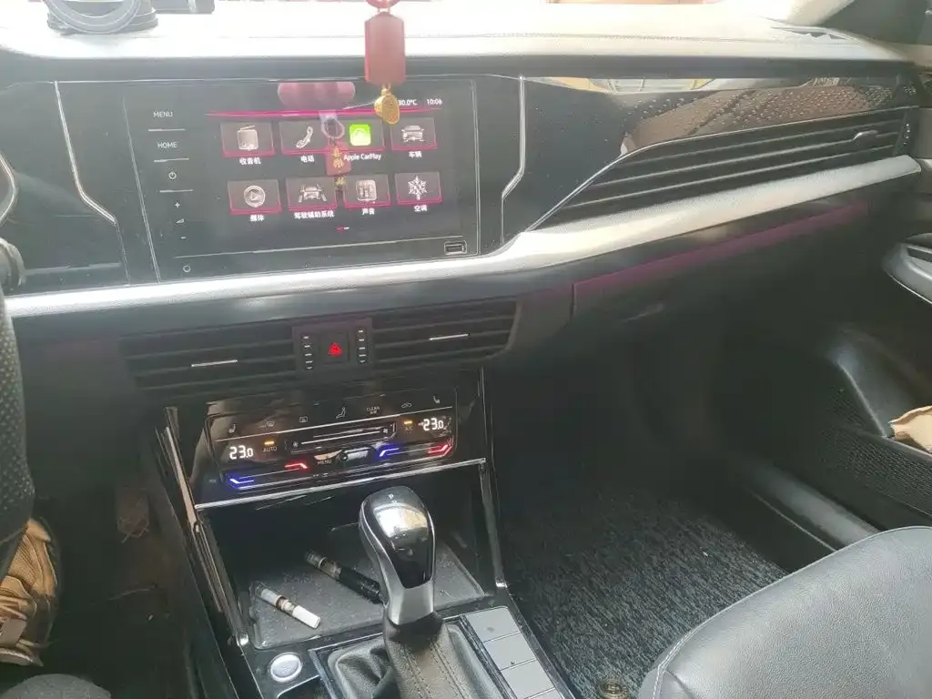 Volkswagen Passat — фото 8