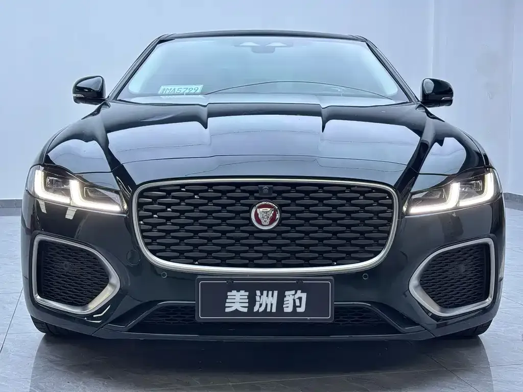 Jaguar XFL — фото 4